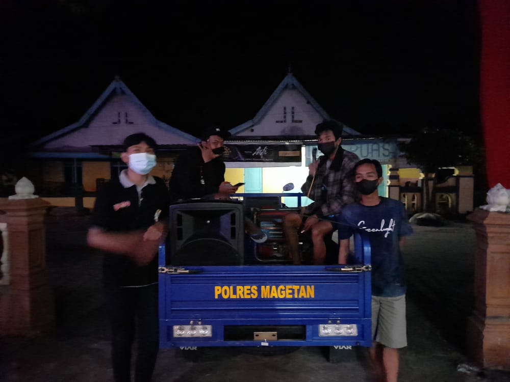 PATROLI PPKM DESA PANGGUNG